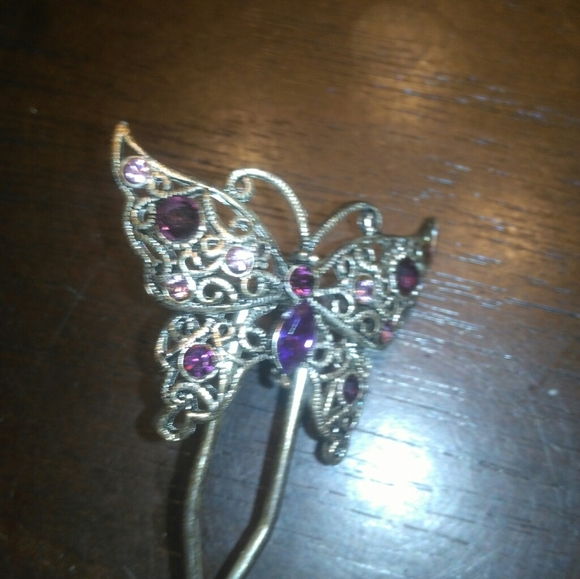 Vin Rhinestone butterfly hair clip - Picture 3 of 6